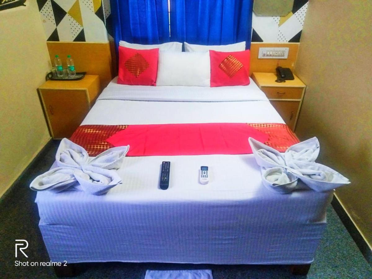 Oyo 75854 Hotel Harsha Residency Bengaluru Kültér fotó