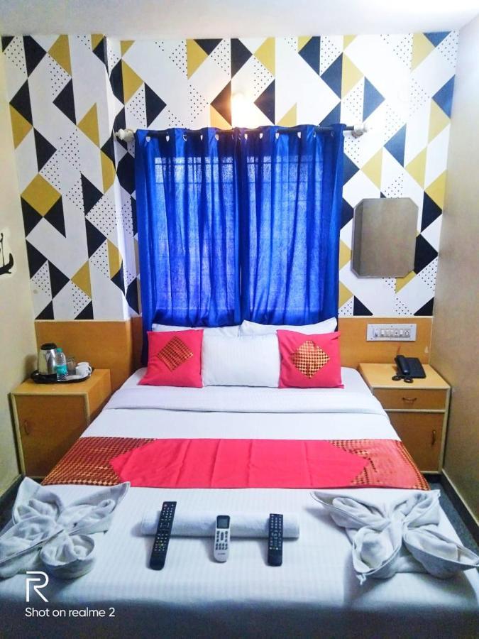 Oyo 75854 Hotel Harsha Residency Bengaluru Kültér fotó