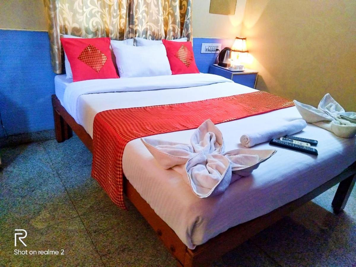 Oyo 75854 Hotel Harsha Residency Bengaluru Kültér fotó
